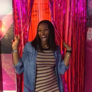 Meet your Posher, Frances